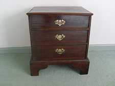 An 18thC oak faux chest
