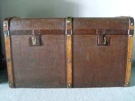 A French LV style trunk