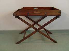 A Geo III Butlers tray on stand