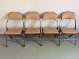 A set of 4 'Banke' chairs