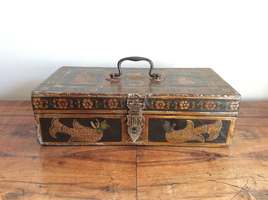 A Northern Indian 19thC marriage box