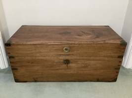 A camphor campaign trunk